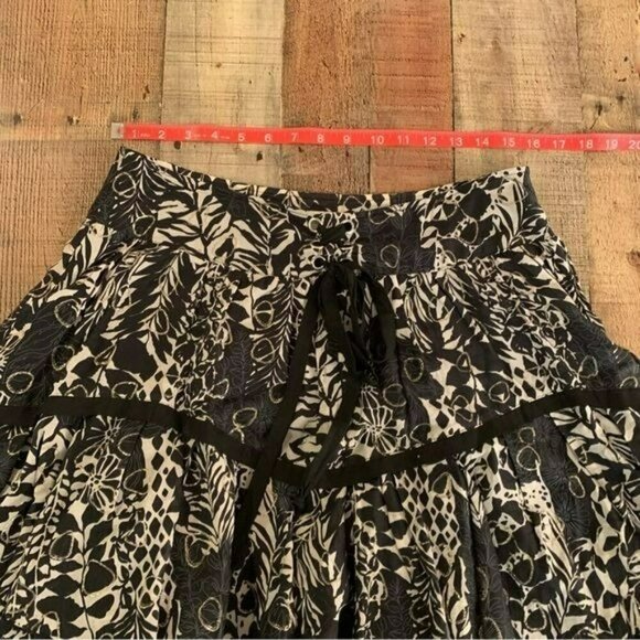 Alberto Malaki silk ruffle mini skirt with bubble underlay navy and silver 8 - Picture 9 of 9